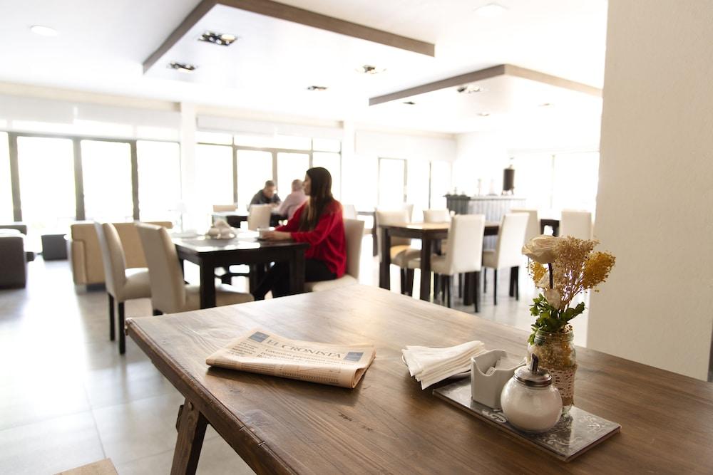 Casa Campus Pilar Suites ภายนอก รูปภาพ